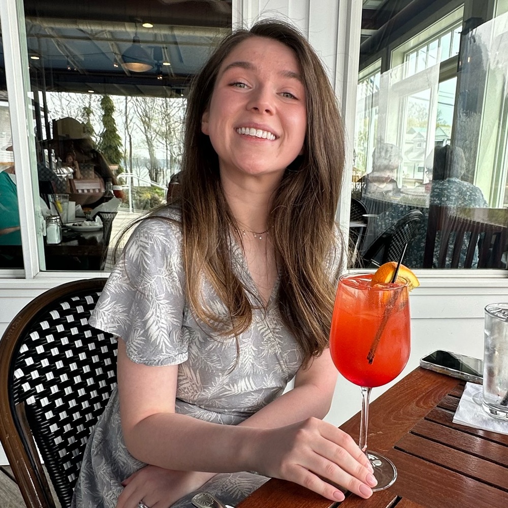 Meet your Posher, Emily